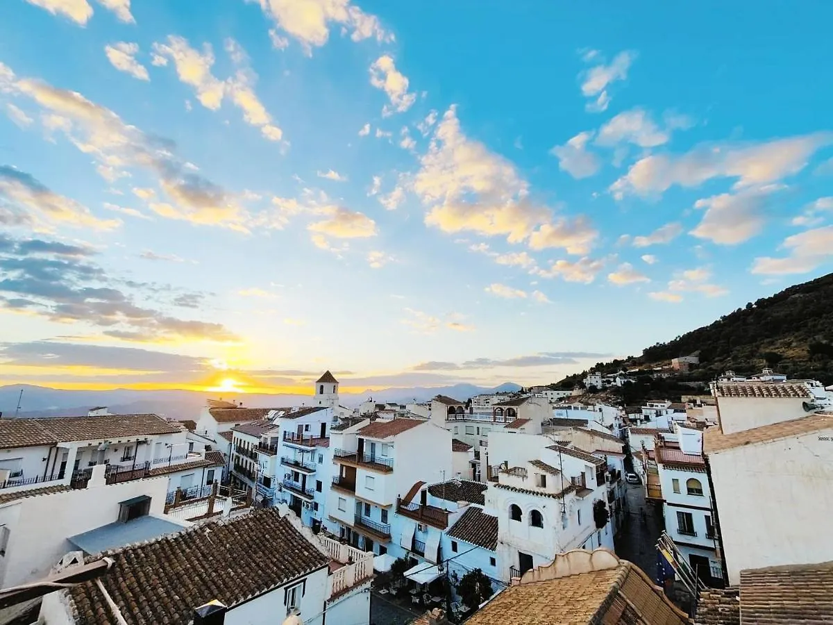 Modern, Bright And Comfortable Apartment With Shared Roof Terrace Canillas de Aceituno